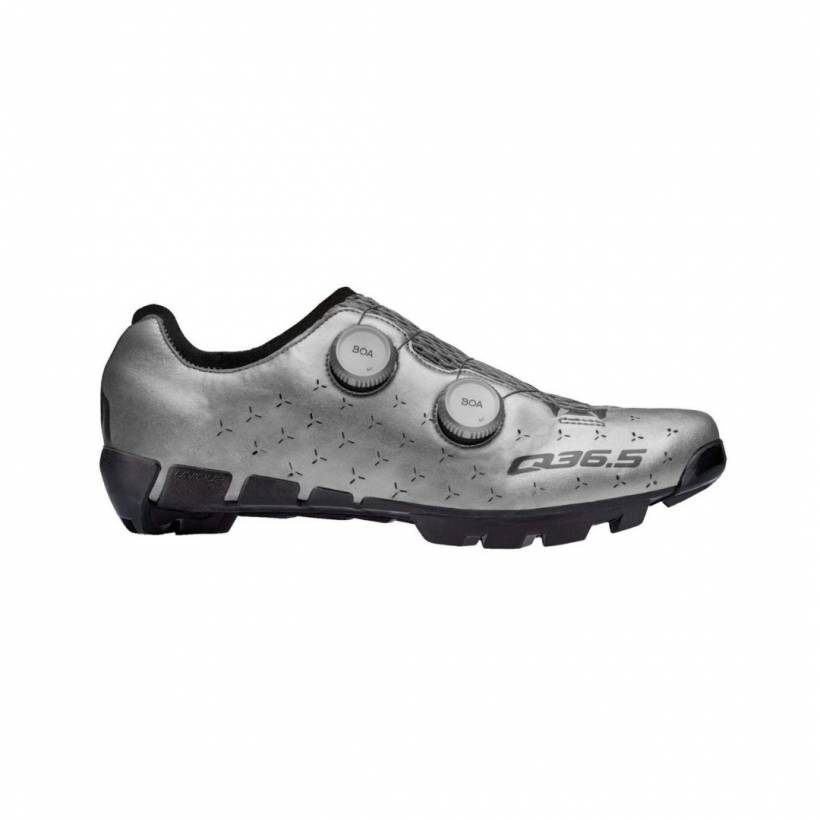 Chaussures Q36.5 Unique Adventure Gris Argent