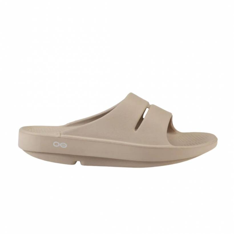Brązowe sandały unisex Oofos Recovery Ooahh Nomad