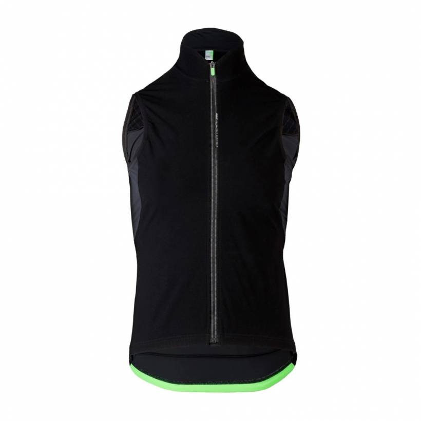 Q36.5 L1 Essential Colete Preto