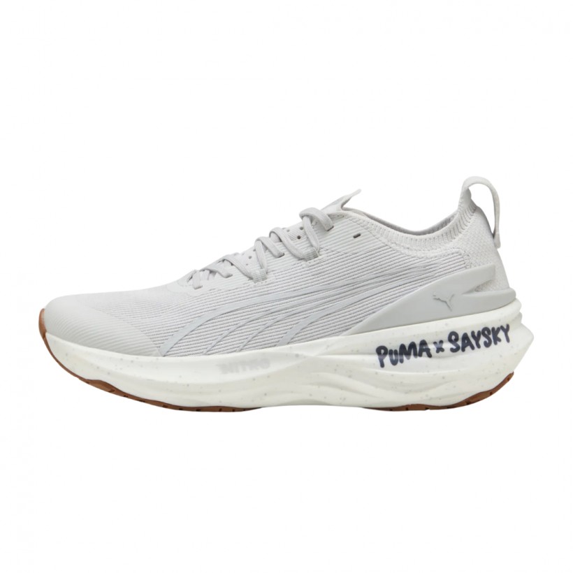 Zapatillas Puma x SAYSKY ForeverRun Nitro 2 Gris Blanco SS25