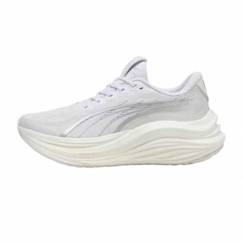 Chaussures Puma MagMax Nitro Blanc SS25 Femme